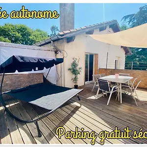 Appartement Beau T3 En Duplex Terrasse Et Parking Bien Placé, Toulouse